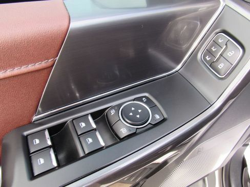 Certified 2023 Ford F150 Lariat AWD/4WD image 13