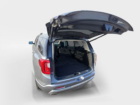 Used 2021 GMC Acadia Denali w/ Denali Ultimate Package image 20