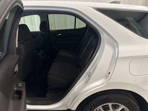 Used 2024 Chevrolet Equinox LT image 12