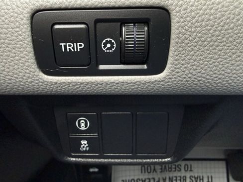 Used 2019 Honda Accord EX image 17