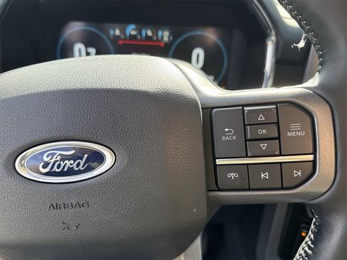 Used 2023 Ford F150 Lariat w/ Equipment Group 502A High image 26