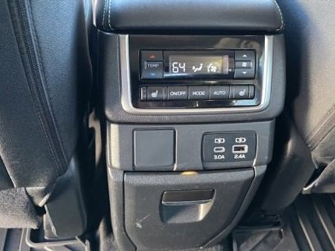 Used 2024 Subaru Ascent Onyx Edition Limited w/ Popular Package Onyx image 14