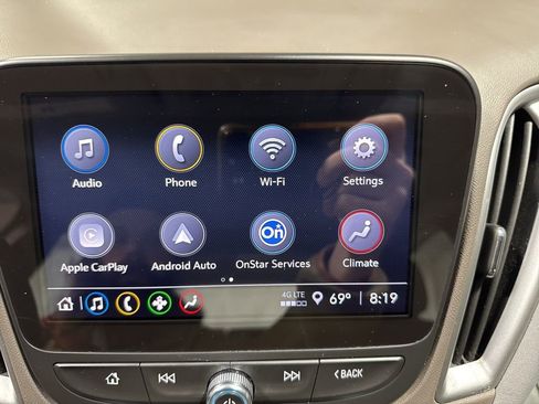 Used 2023 Chevrolet Malibu LT FWD image 24
