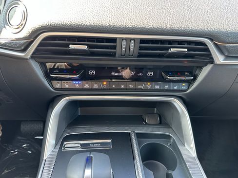 New 2026 MAZDA CX-90 3.3 Turbo w/ Premium Sport Pkg image 16