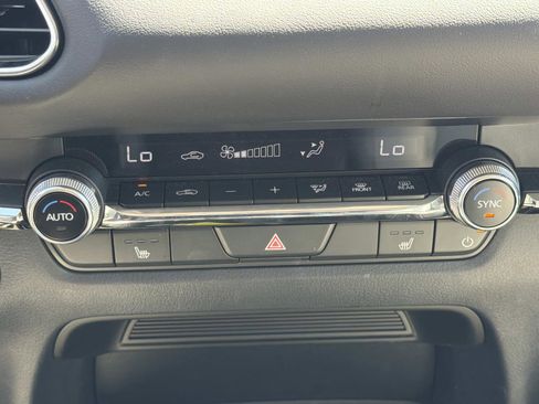 Used 2025 MAZDA CX-30 AWD 2.5 S w/ Premium Package image 14