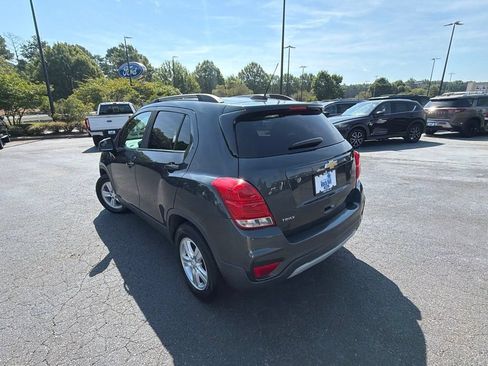 Used 2018 Chevrolet Trax LT FWD image 17