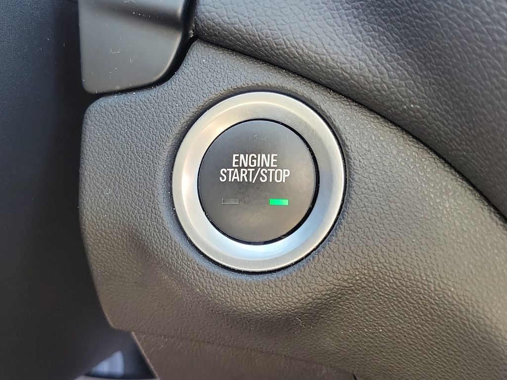 Used 2024 Chevrolet Equinox LT FWD image 35