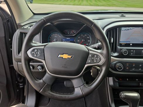 Used 2020 Chevrolet Colorado LT w/ Colorado RST Special Edition AWD/4WD image 23