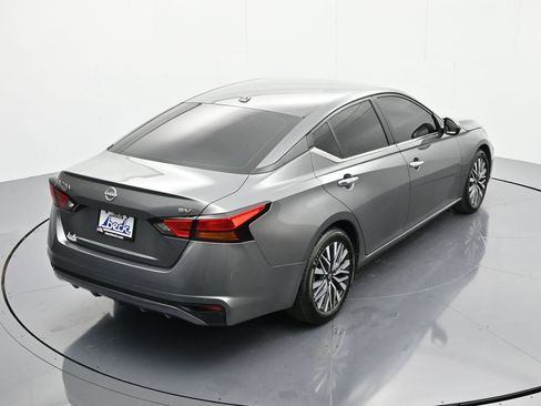 Used 2023 Nissan Altima 2.5 SV image 32