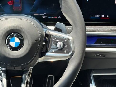 Certified 2026 BMW 740i xDrive AWD/4WD image 23