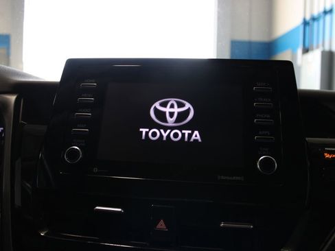 Used 2023 Toyota Camry SE FWD image 25