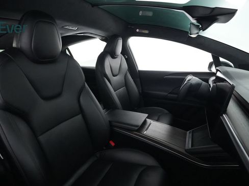 Used 2023 Tesla Model X AWD/4WD image 23