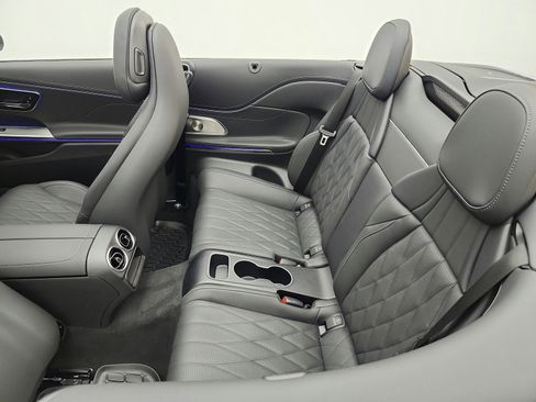 New 2026 Mercedes-Benz CLE 53 AMG 4MATIC Cabriolet image 11
