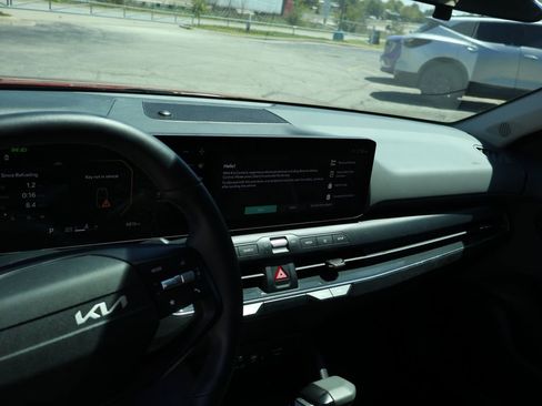 Used 2025 Kia K4 EX FWD image 22