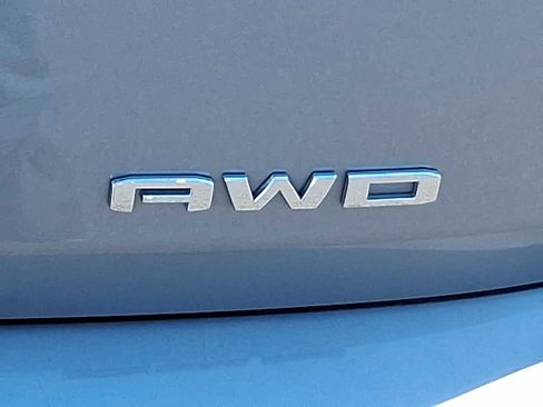 Certified 2024 GMC Terrain SLE image 29