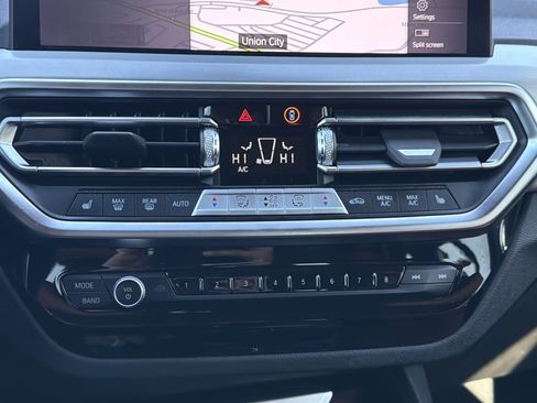 Used 2023 BMW X3 sDrive30i w/ Premium Package image 6