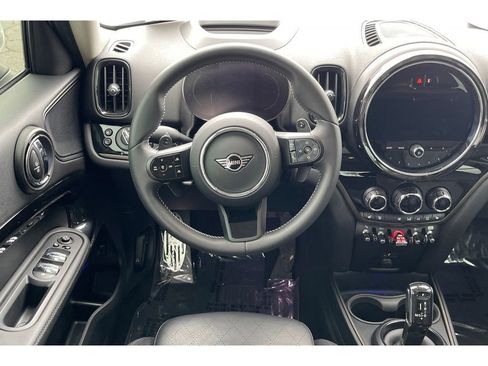 Used 2024 MINI Cooper Countryman S FWD image 16