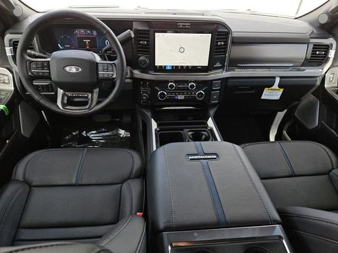 New 2026 Ford F250 Platinum w/ FX4 Off-Road Package image 6