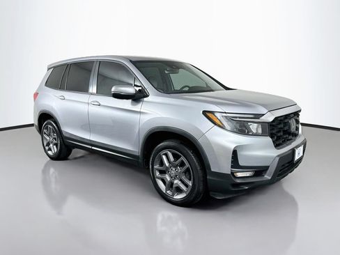 Certified 2023 Honda Passport EX-L image 3