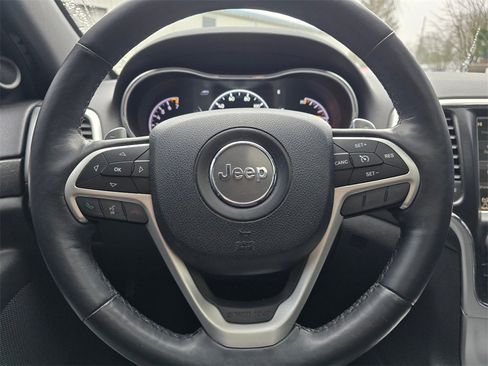 Used 2015 Jeep Grand Cherokee Altitude image 3