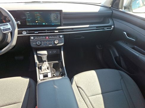 New 2026 Hyundai Tucson SE image 11