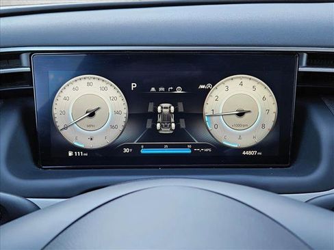 Used 2024 Hyundai Tucson Limited image 11
