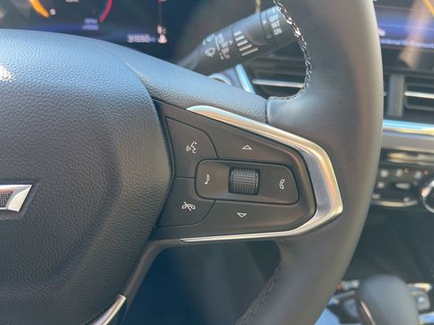 Used 2024 Chevrolet Trax ACTIV w/ Sunroof Package image 17