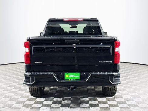 Used 2023 Chevrolet Silverado 1500 Custom RWD image 7