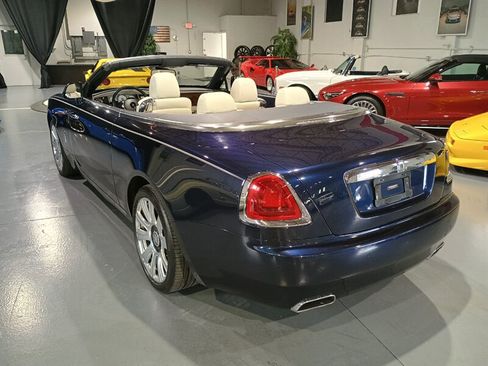 Used 2016 Rolls-Royce Dawn RWD image 4