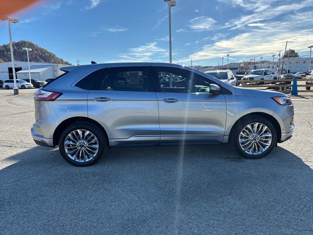 Used 2024 Ford Edge Titanium w/ Titanium Elite Package AWD/4WD image 6