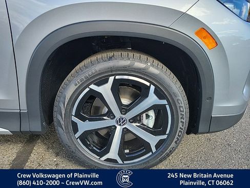 New 2026 Volkswagen Tiguan SE image 18