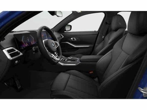 Used 2026 BMW 330i Sedan w/ M Sport Package RWD image 5