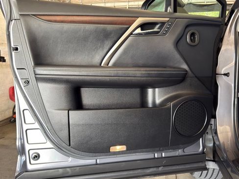 Certified 2022 Lexus RX 350 FWD w/ Premium Package image 26