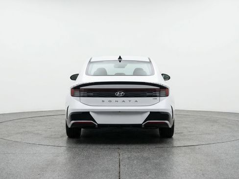 Used 2025 Hyundai Sonata SEL FWD image 7