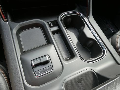 Certified 2025 GMC Sierra 2500 AT4 w/ AT4 Premium Plus Package AWD/4WD image 31