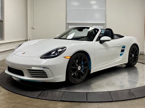 Used 2025 Porsche 718 Boxster w/ Premium Package RWD image 4