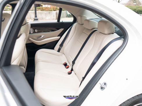 Used 2019 Mercedes-Benz E 300 image 20