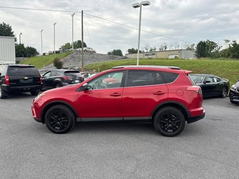Used 2017 Toyota RAV4 LE w/ All Weather Liner Package AWD/4WD image 5