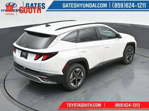 Used 2025 Hyundai Tucson SEL FWD image 39