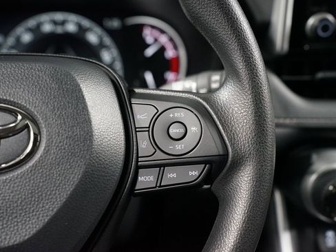 New 2025 Toyota RAV4 XLE image 13