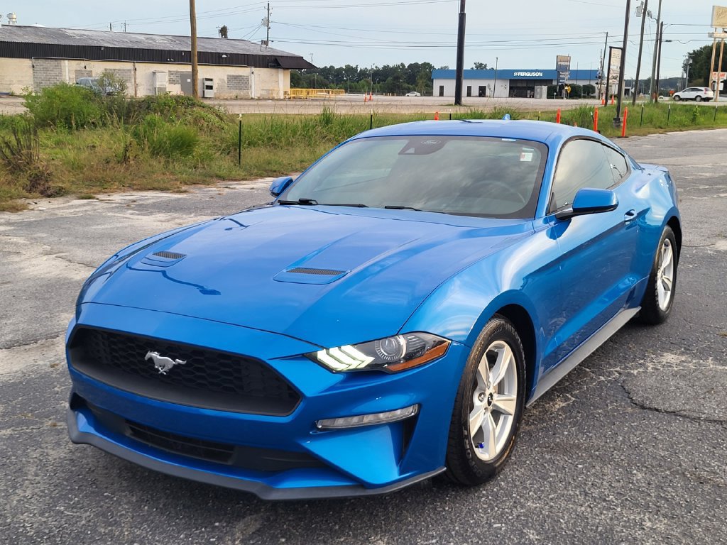 Used 2021 Ford Mustang Coupe RWD image 6