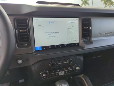 New 2026 Ford Bronco Badlands AWD/4WD image 13