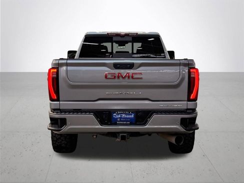 Used 2024 GMC Sierra 2500 Denali w/ Denali Reserve Package image 11