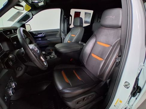 Certified 2025 GMC Sierra 1500 AT4 AWD/4WD image 10