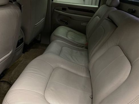 Used 2002 Cadillac Escalade EXT AWD/4WD image 11