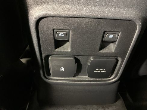 Used 2023 Ford Bronco Badlands w/ Sasquatch Package image 35