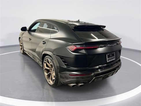Used 2023 Lamborghini Urus Performante image 6