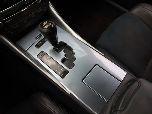Used 2012 Lexus IS 350 w/ F-Sport Pkg RWD image 35