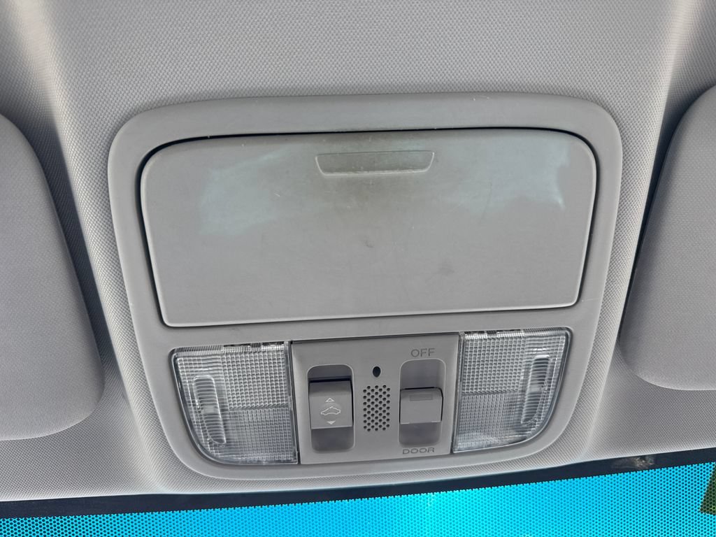 Used 2007 Honda CR-V EX-L image 26