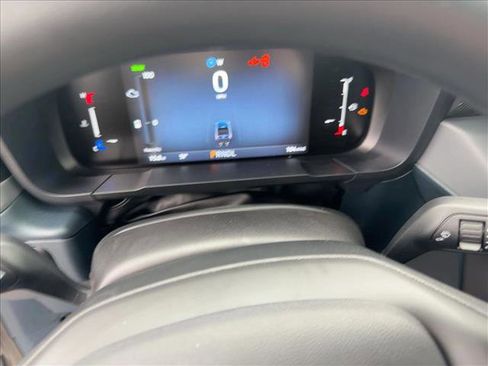 New 2025 Ford Maverick XL w/ Equipment Group 101A image 11